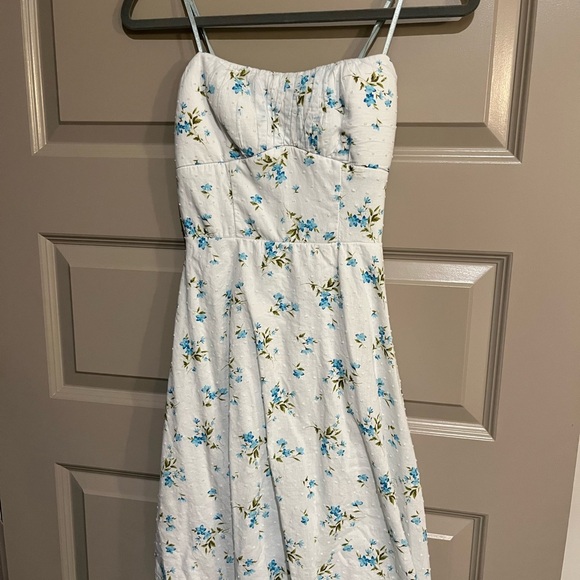 Ruby Rox Blue Floral Midi Dress - Picture 2 of 6